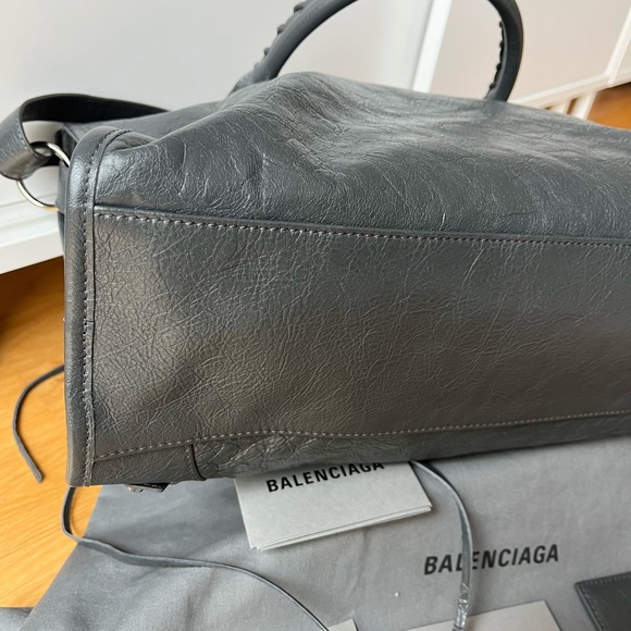 NEW Balenciaga City Bag Grey - Picture 4 of 14